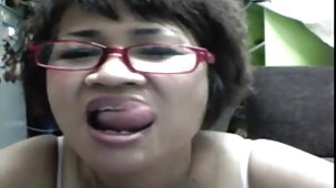 Fille en french videos sex latex suce une longue bite