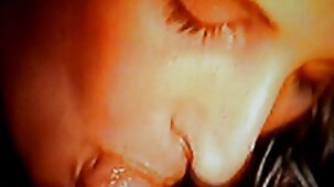 Un garçon pervers branle une fille sur porno allemand hd les seins