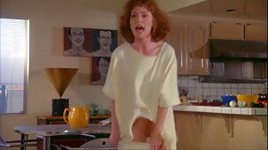 Étalon chaud a donné une baise hard à sa petite amie regarder film porno français gratuit tatouée