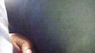 Jeune fille baisée brutalement sur la table en se tenant les cheveux film porno x français