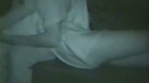 Après une douce pipe et une baise, le mec laisse tomber sa petite amie porno animé vf sissy