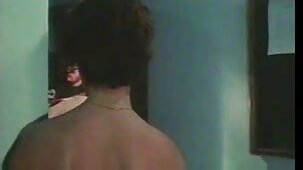 La fille est bien allumée et joue avec film porno transexuel français une bite bien dure