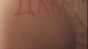 La chienne a décidé de jouir en caressant porn french trio un bouchon qui fuit