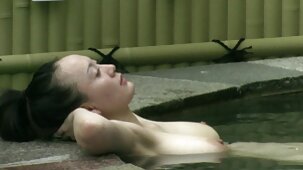 La beauté sans gêne s'est livrée au film porno gratuit belge casting pour une carrière