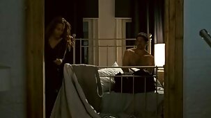 Béni a pris sa femme film complet francais porno sexuelle avec un ami sur le lit