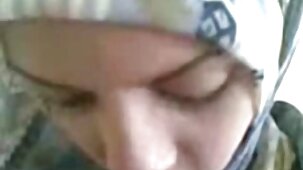 Blonde avec la grosse bite d'un ami guérit ses porno manga vf blessures émotionnelles